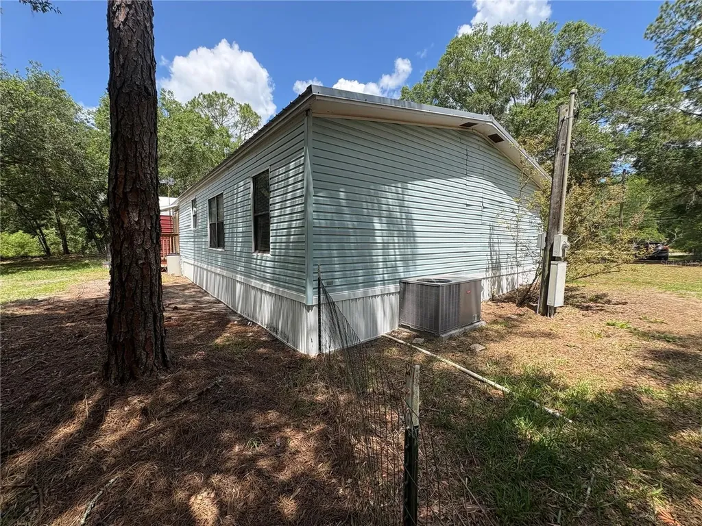12708 Farmettes Road Lakeland FL 33809