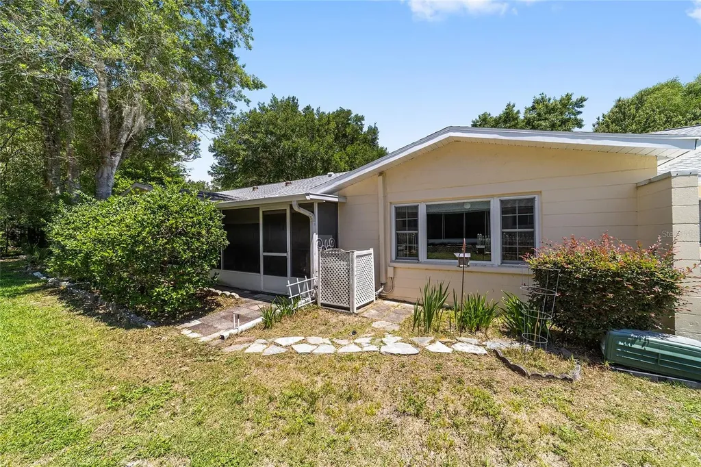 9520 SW 84th Terrace Ocala FL 34481