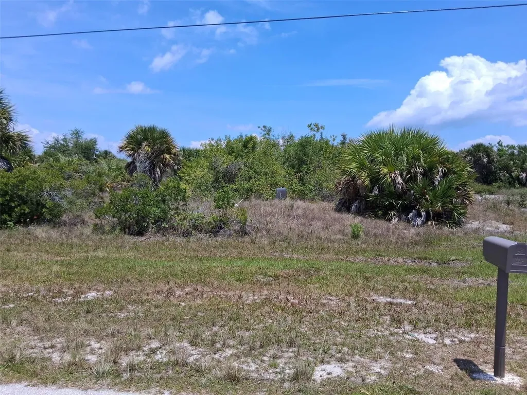 10166 Kingsville Drive Port Charlotte FL 33981