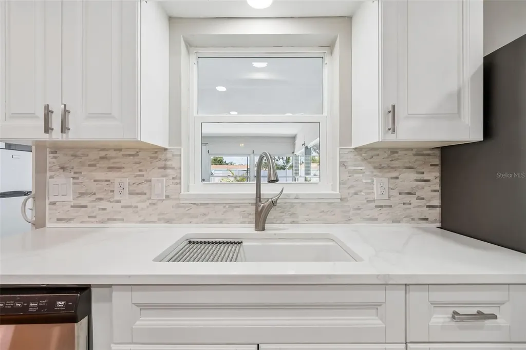 1110 Mccarty Street Dunedin FL 34698