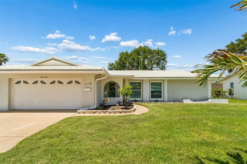 1110 Mccarty Street Dunedin FL 34698