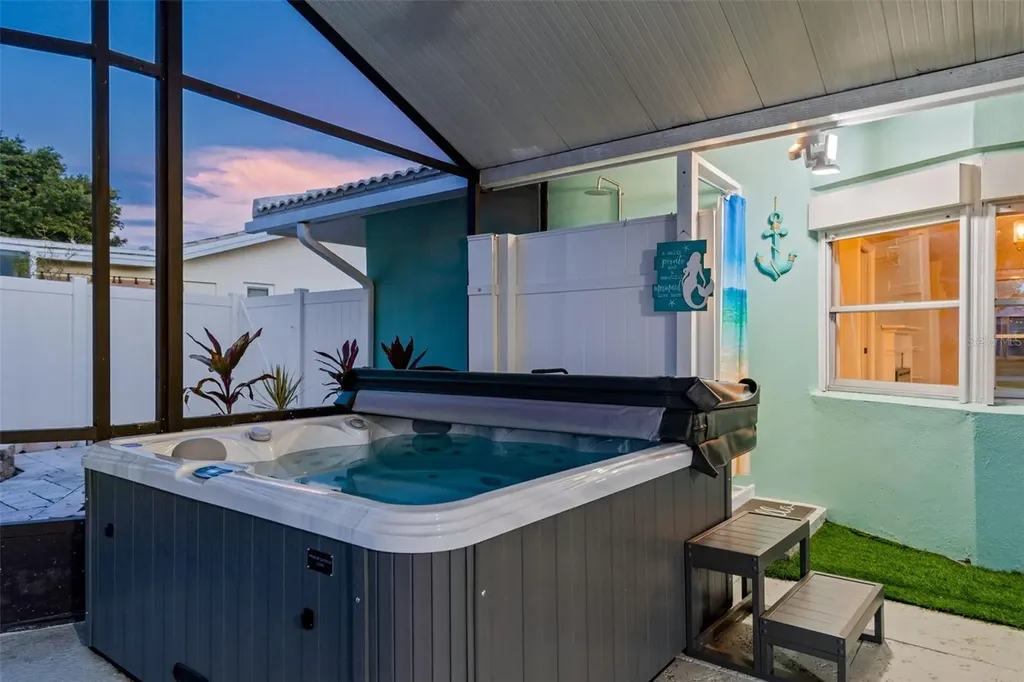 1110 Mccarty Street Dunedin FL 34698