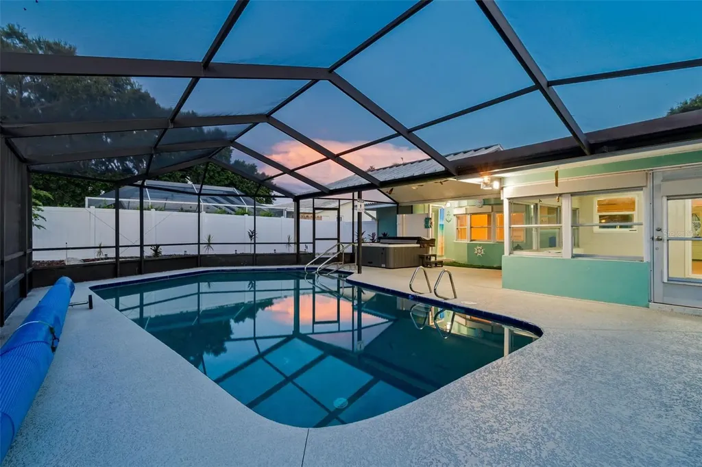 1110 Mccarty Street Dunedin FL 34698