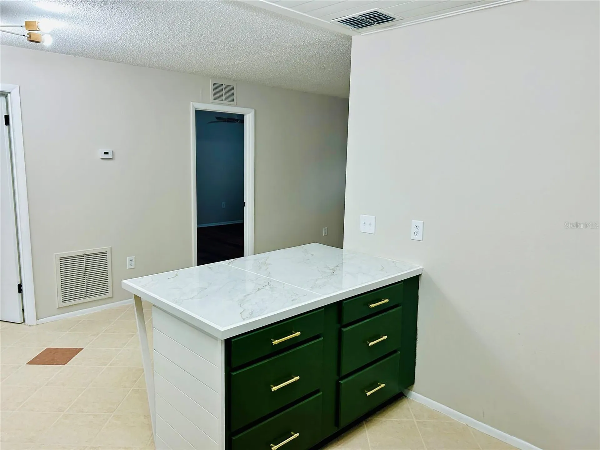 3805 11th Avenue W Bradenton FL 34205