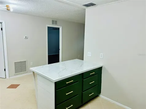 3805 11th Avenue W Bradenton FL 34205