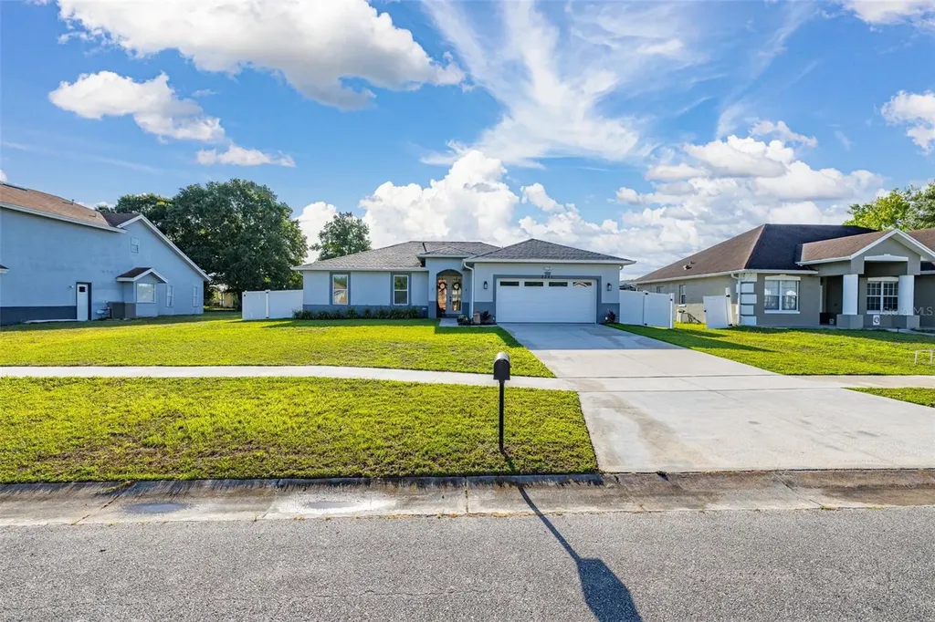 2241 Ardon Avenue Orlando FL 32833