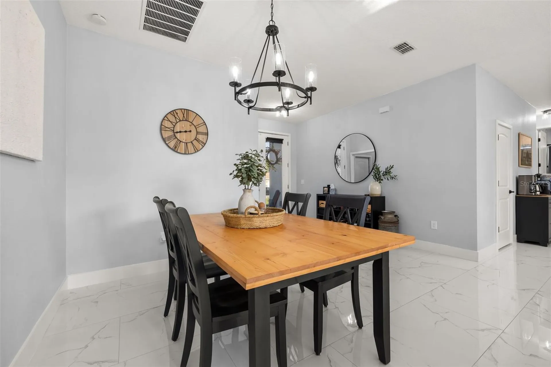 2241 Ardon Avenue Orlando FL 32833