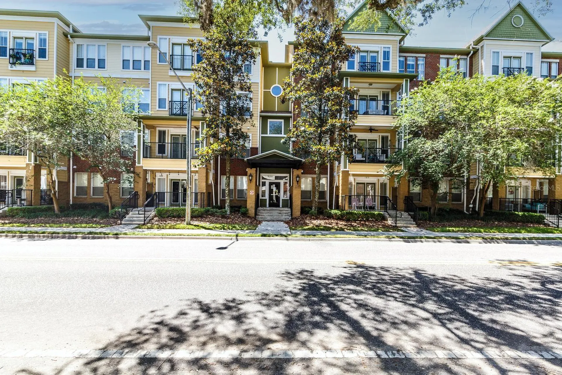 1185 SW 9th Road Gainesville FL 32601