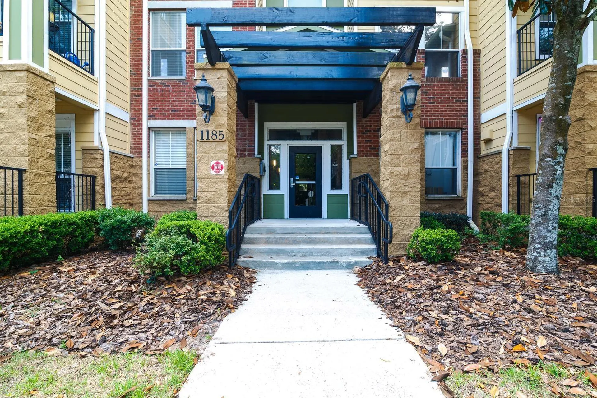 1185 SW 9th Road Gainesville FL 32601