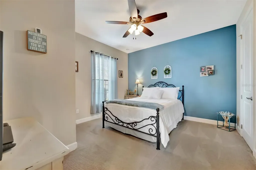 4732 Alexandria Court Palmetto FL 34221