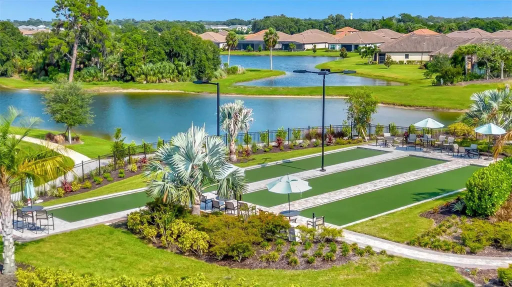 4732 Alexandria Court Palmetto FL 34221