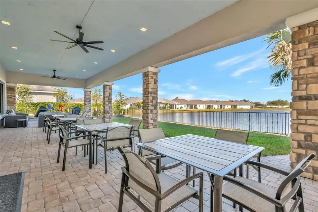 4732 Alexandria Court Palmetto FL 34221
