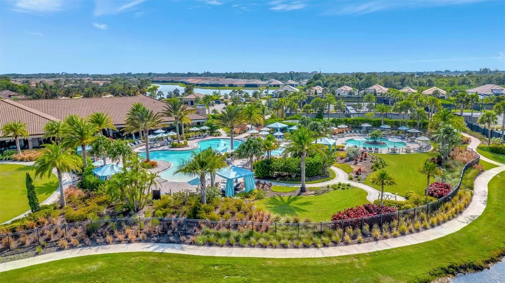 4732 Alexandria Court Palmetto FL 34221