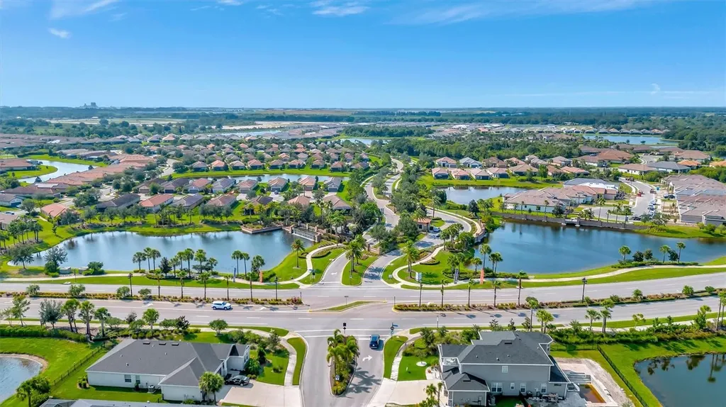 4732 Alexandria Court Palmetto FL 34221