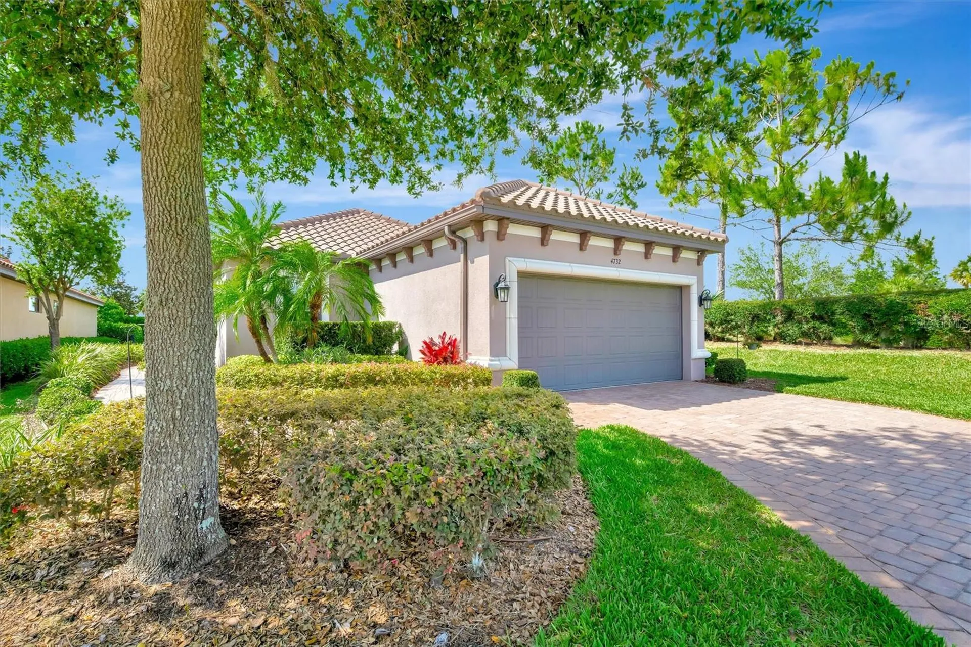 4732 Alexandria Court Palmetto FL 34221