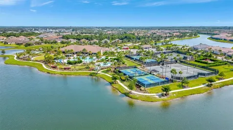 4732 Alexandria Court Palmetto FL 34221