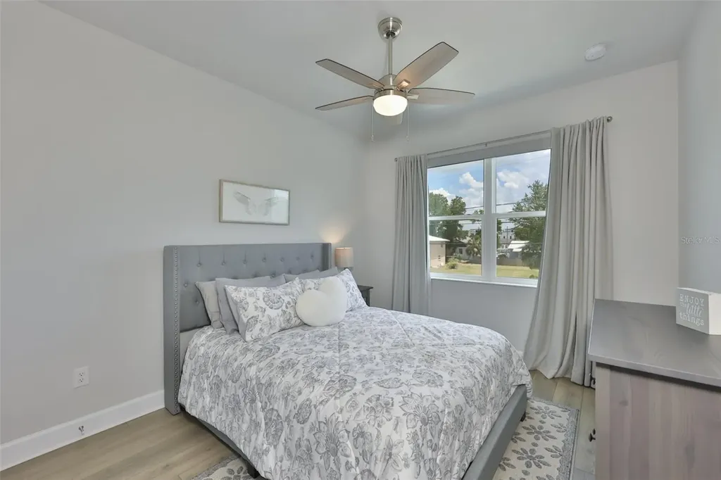 2407 W Gray Street Tampa FL 33609