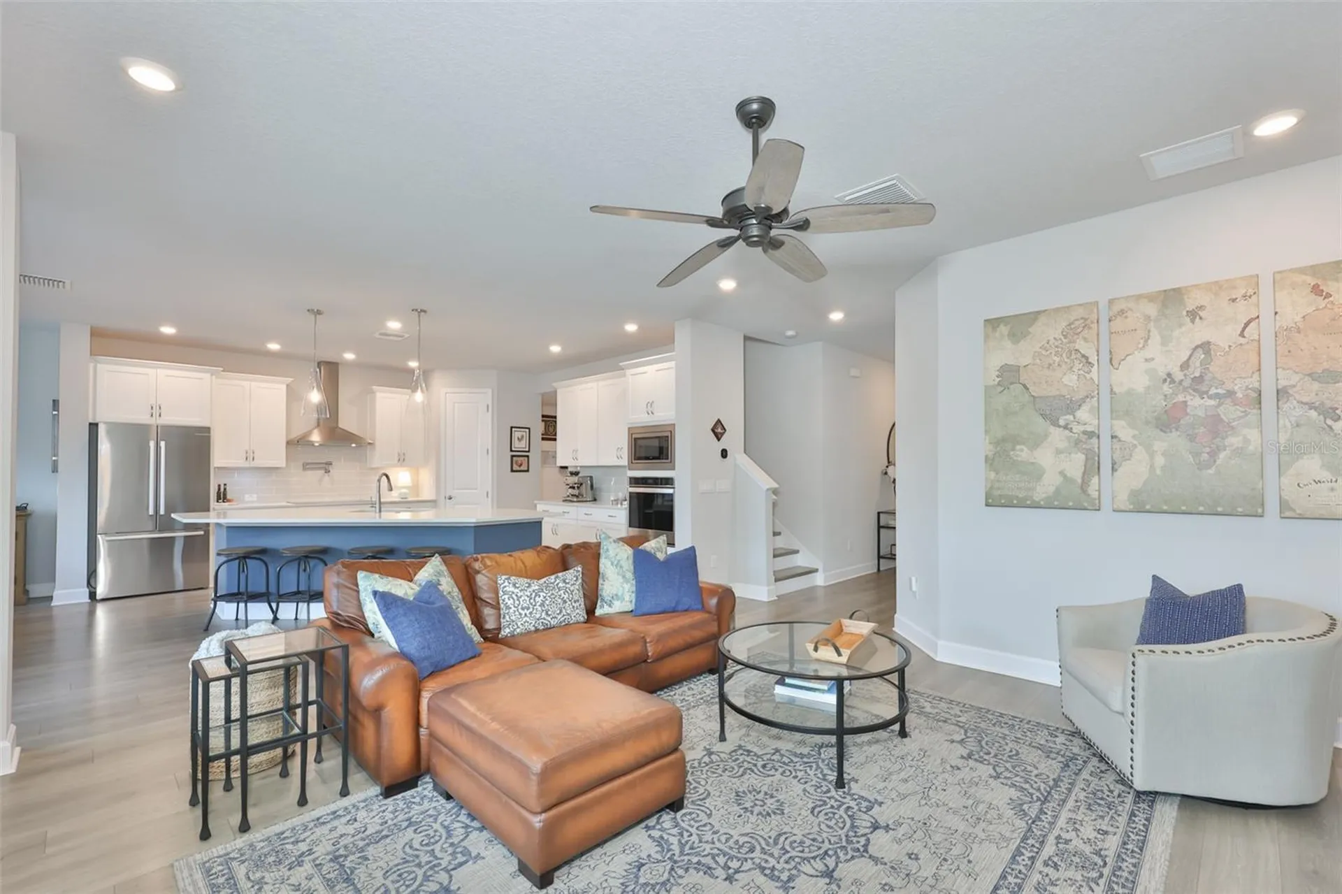 2407 W Gray Street Tampa FL 33609