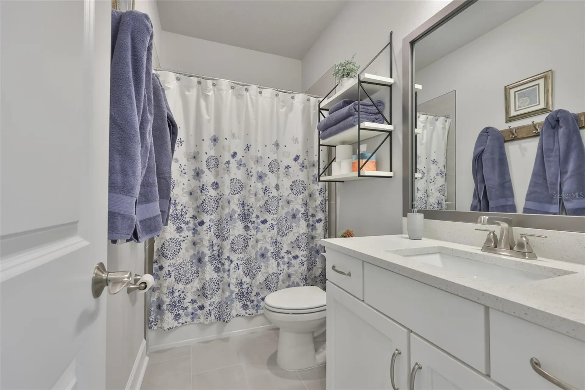 2407 W Gray Street Tampa FL 33609