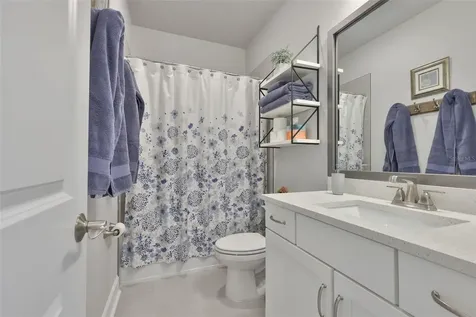 2407 W Gray Street Tampa FL 33609