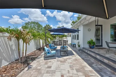 2407 W Gray Street Tampa FL 33609