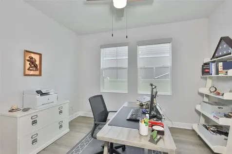 2407 W Gray Street Tampa FL 33609