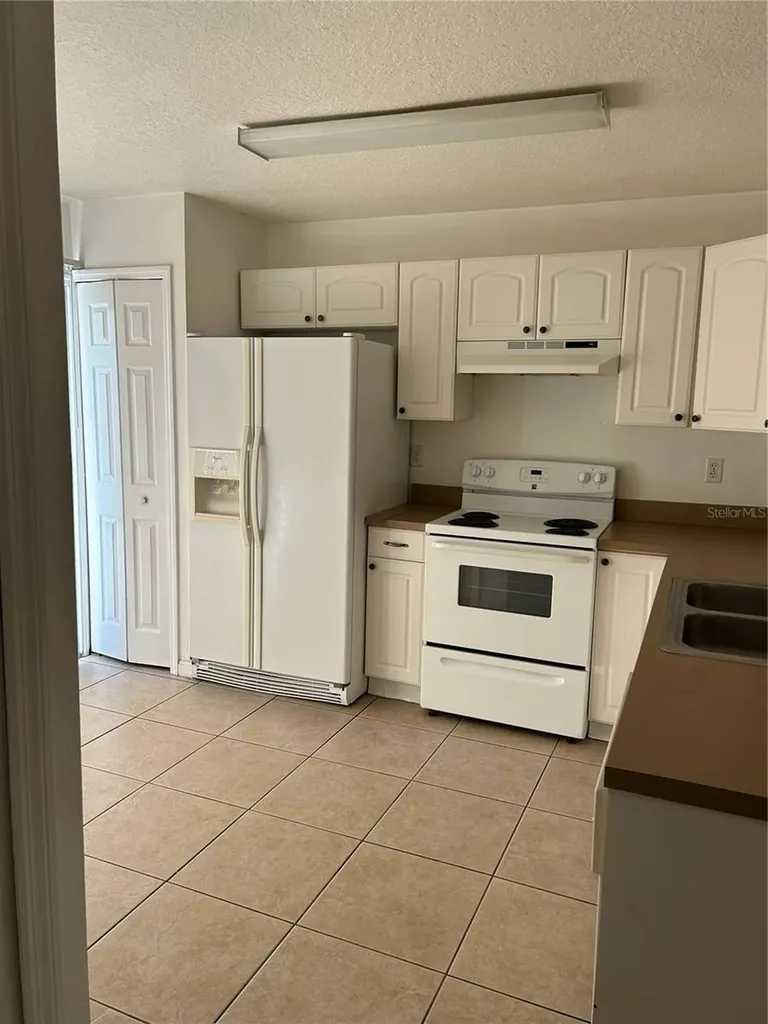3072 Shingle Creek Court Kissimmee FL 34746