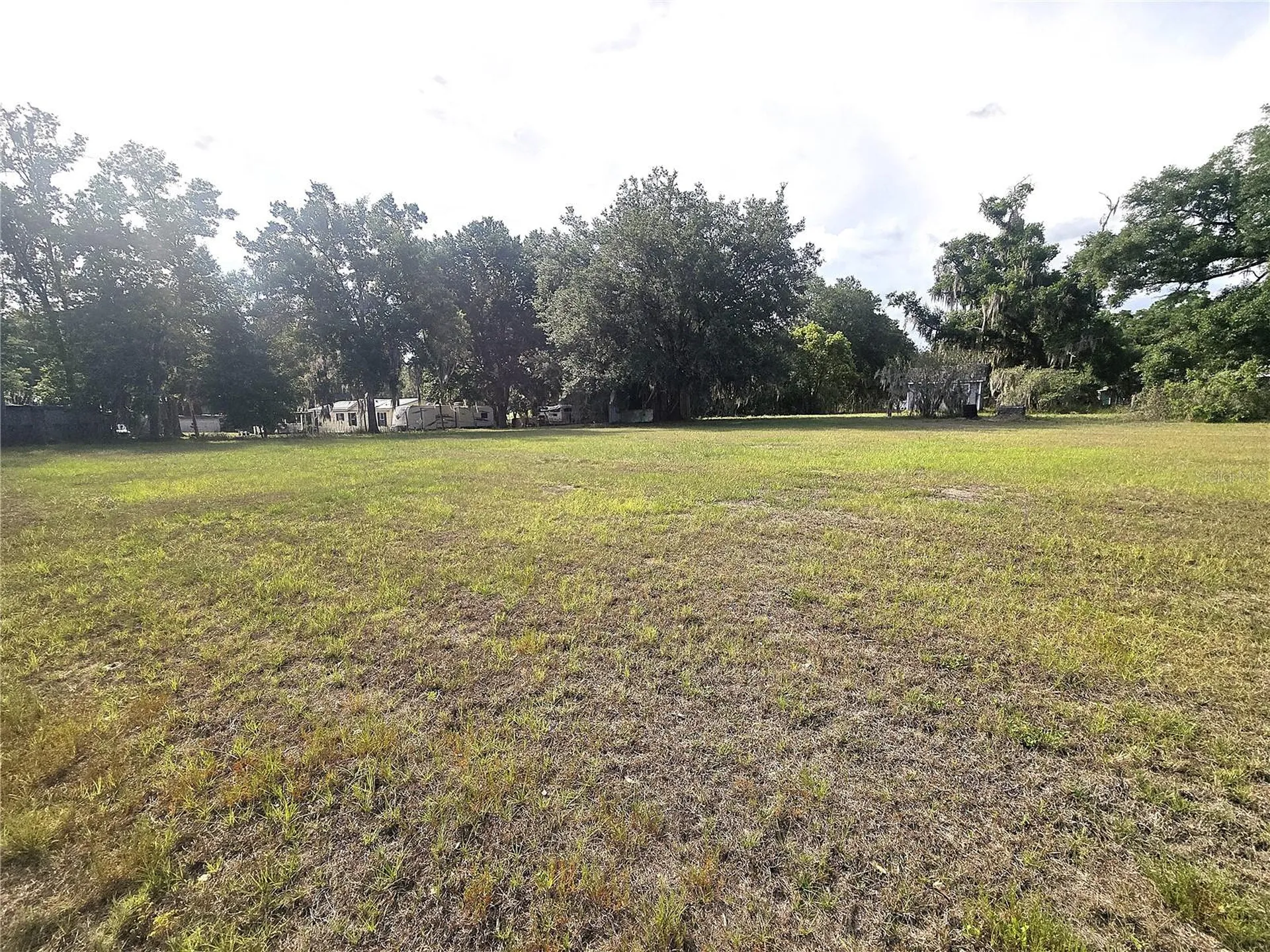 1124 Jerry Smith Road Dover FL 33527