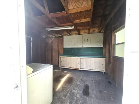 1124 Jerry Smith Road Dover FL 33527