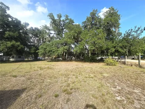 1124 Jerry Smith Road Dover FL 33527