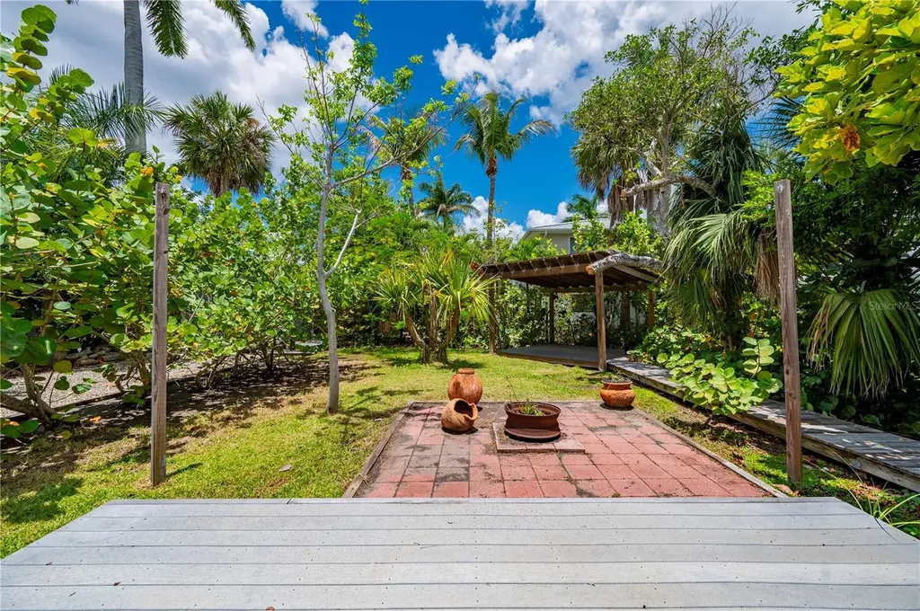 756 W Marion Avenue Punta Gorda FL 33950