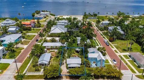 756 W Marion Avenue Punta Gorda FL 33950