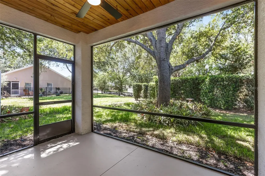 33441 Irongate Drive Leesburg FL 34788