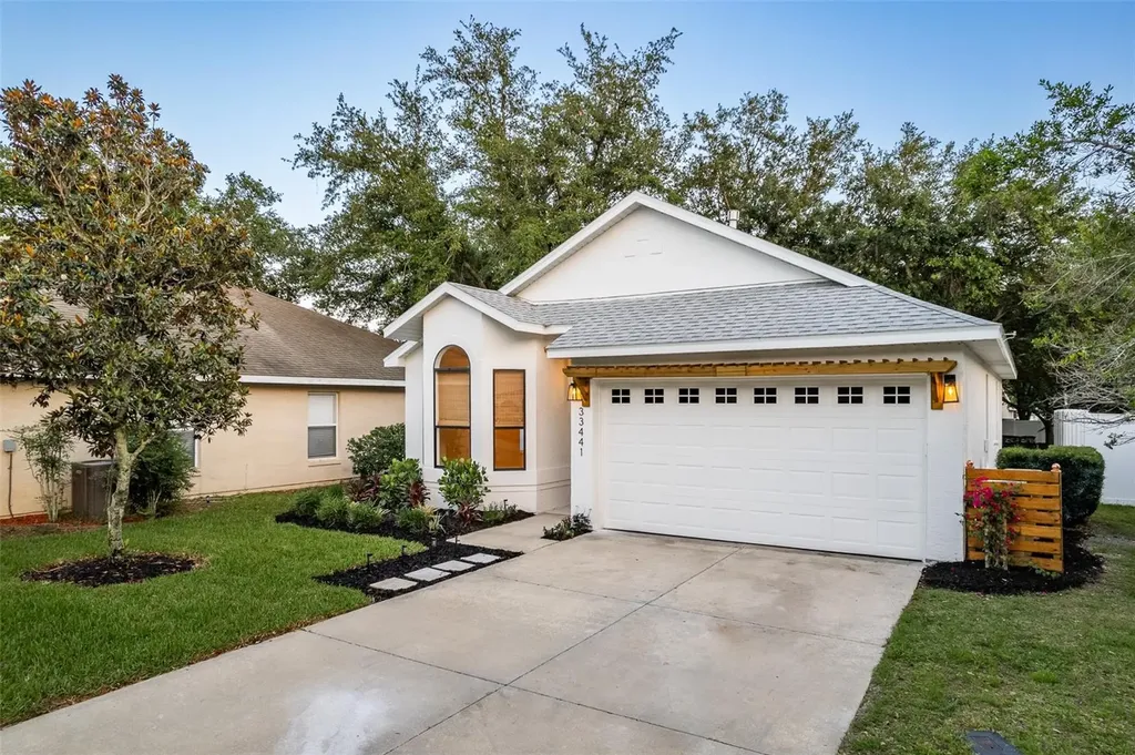 33441 Irongate Drive Leesburg FL 34788