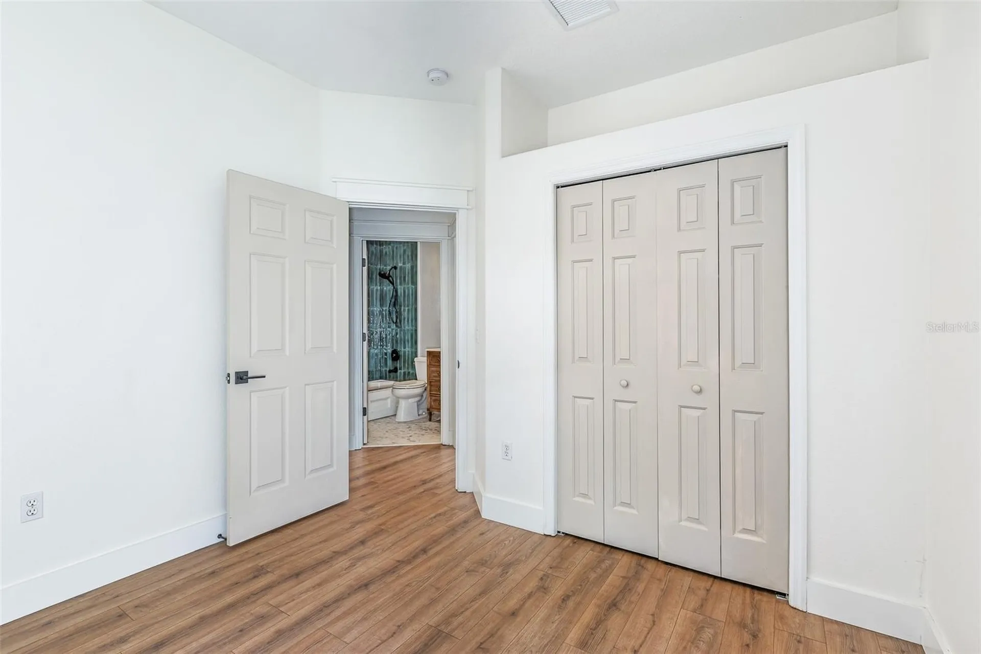 33441 Irongate Drive Leesburg FL 34788
