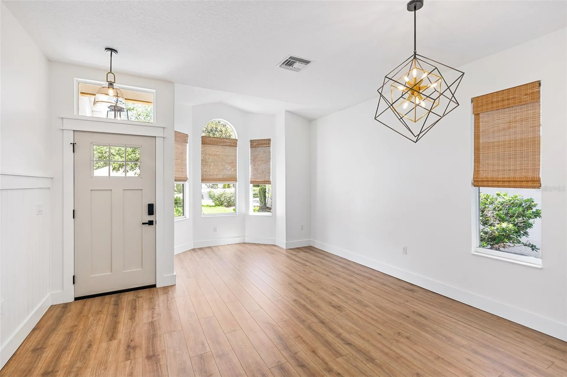 33441 Irongate Drive Leesburg FL 34788