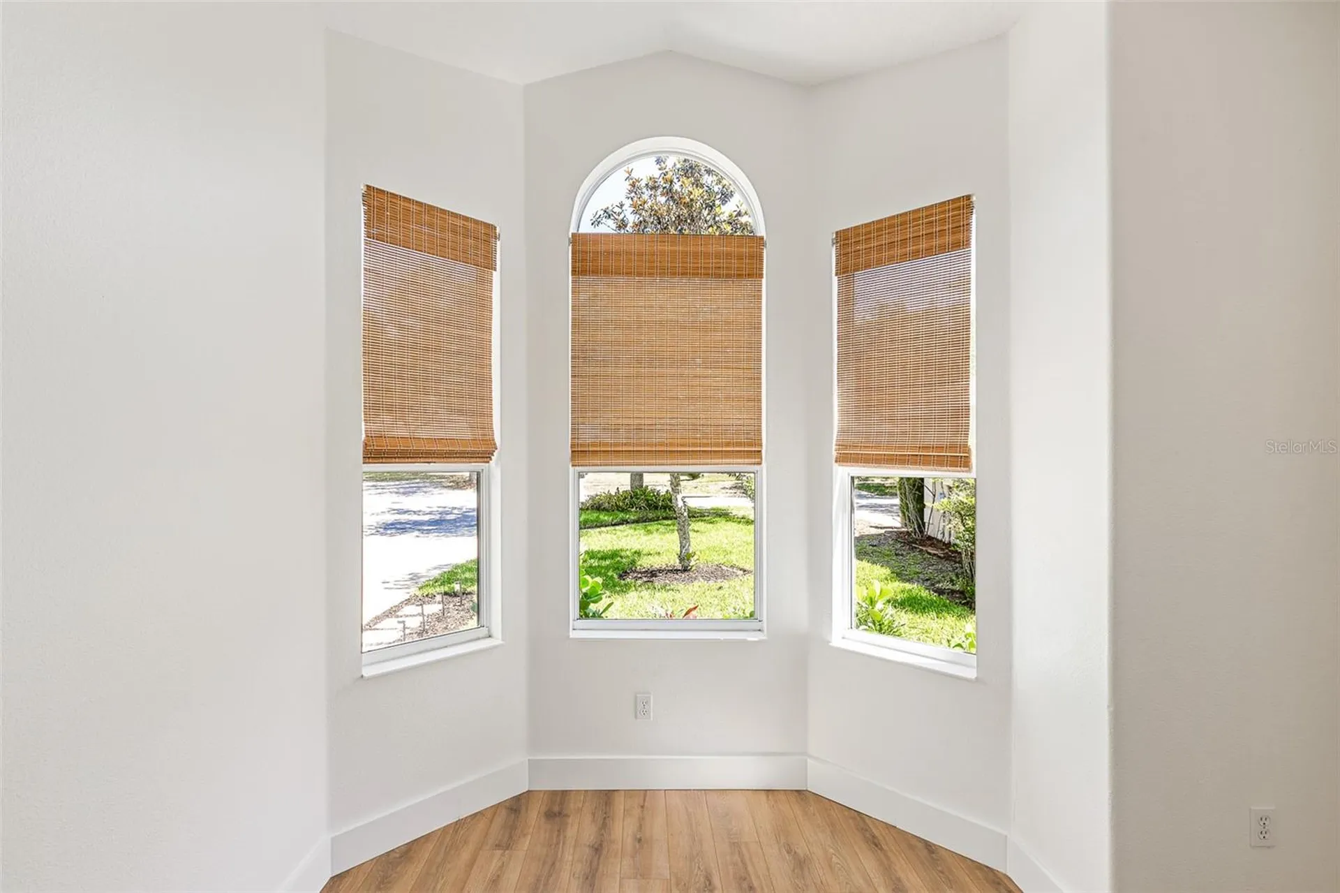 33441 Irongate Drive Leesburg FL 34788