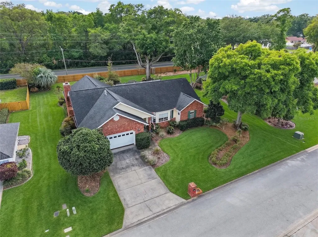 5174 NE 7th Place Ocala FL 34470