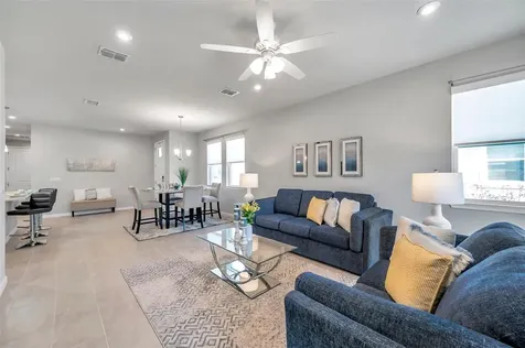 3747 Laughing Dove Avenue Sun City Center FL 33573