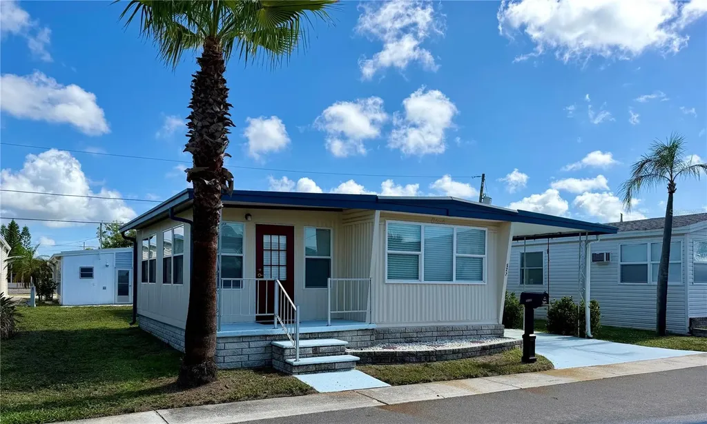 34527 Violet Drive N Pinellas Park FL 33781