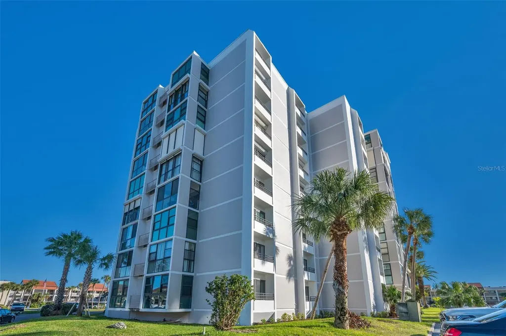 855 Bayway Boulevard Clearwater Beach FL 33767
