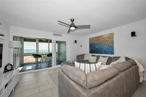 855 Bayway Boulevard Clearwater Beach FL 33767