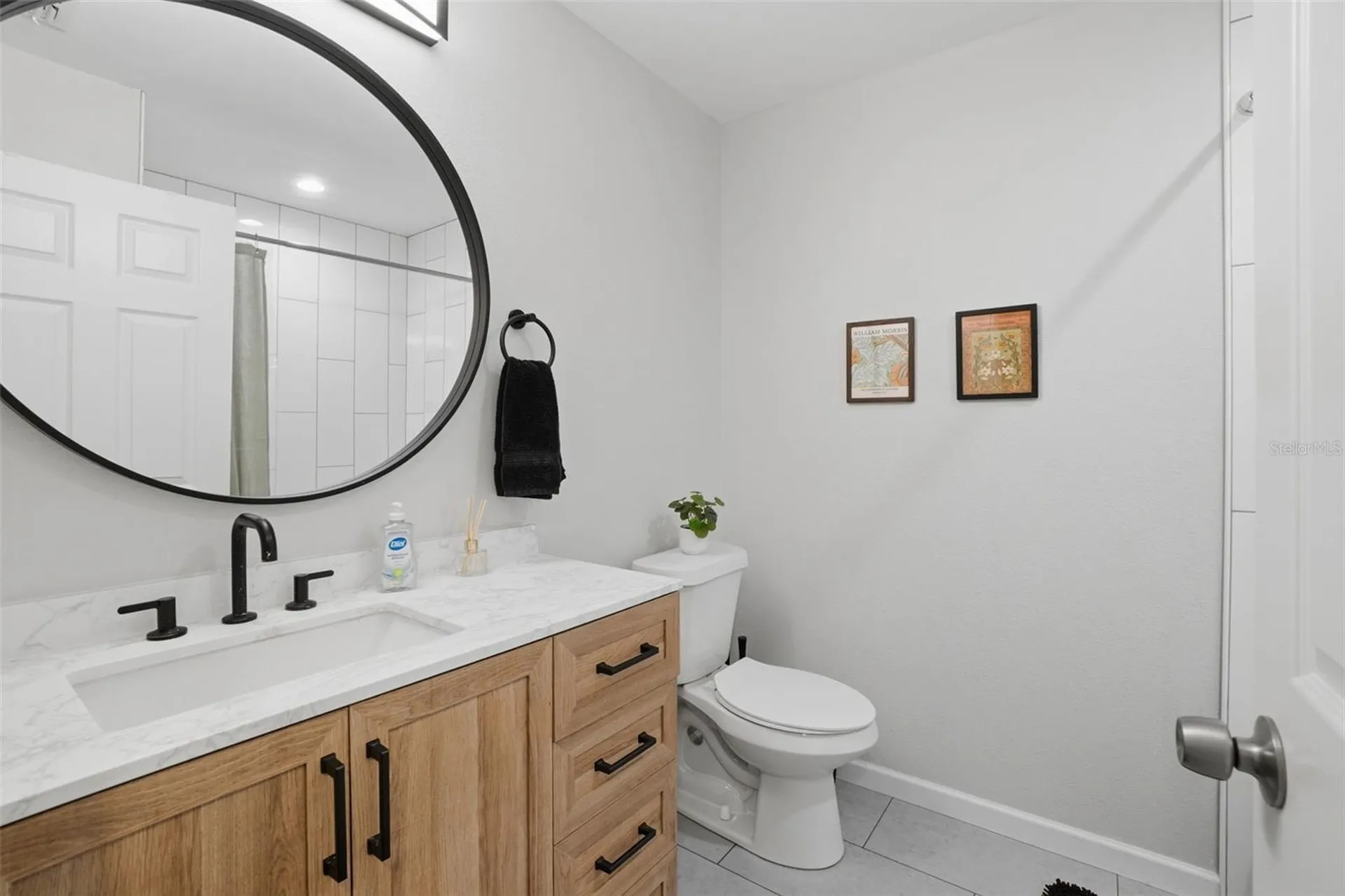 2264 Grenwich Avenue Orlando FL 32817