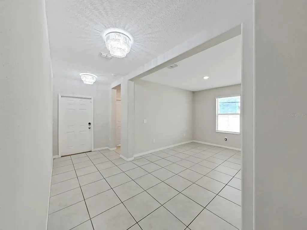 10384 Scarlet Skimmer Riverview FL 33578