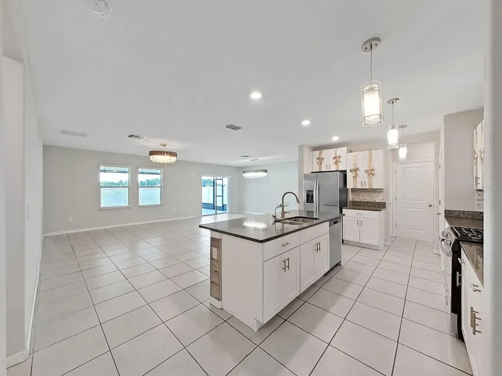 10384 Scarlet Skimmer Riverview FL 33578