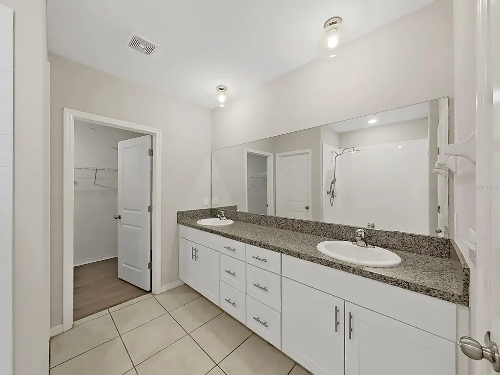 10384 Scarlet Skimmer Riverview FL 33578