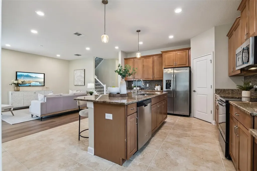 9893 Pecan Hickory Way Orlando FL 32832