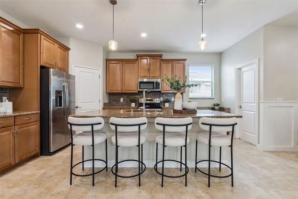 9893 Pecan Hickory Way Orlando FL 32832