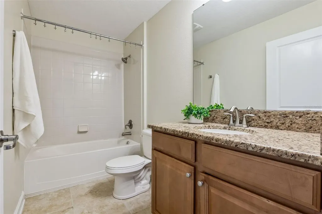 9893 Pecan Hickory Way Orlando FL 32832
