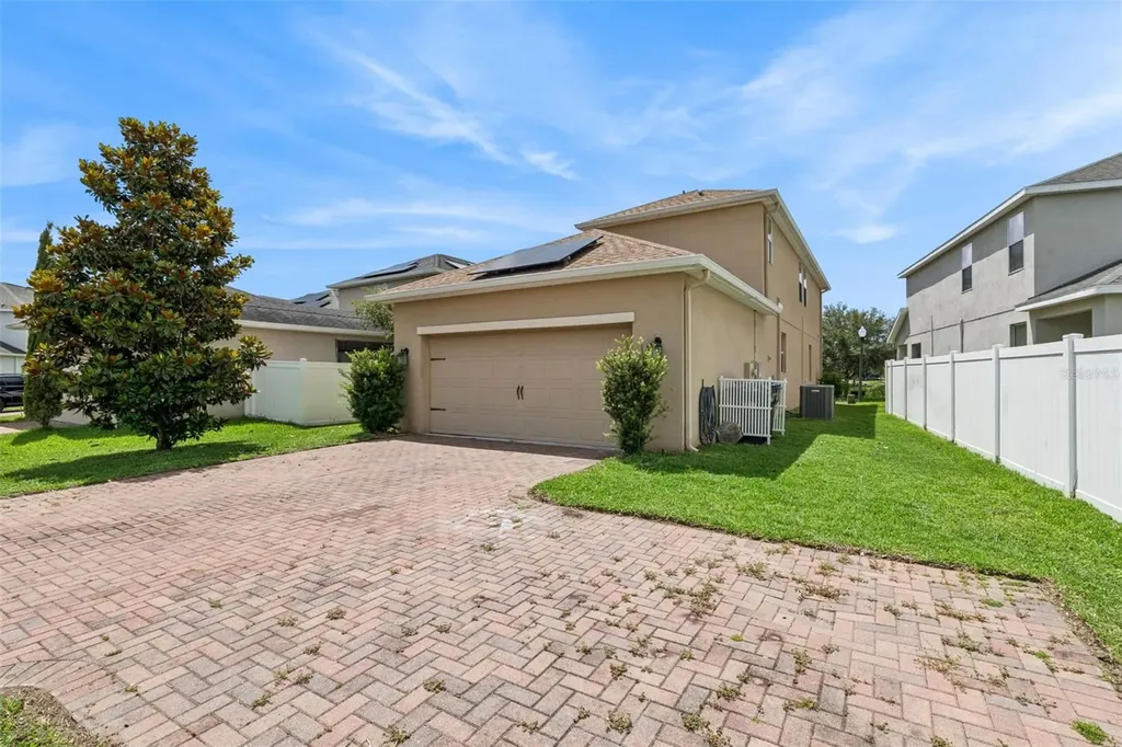 9893 Pecan Hickory Way Orlando FL 32832